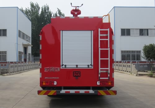 JDF5240GXFPM90/Z6型泡沫消防車